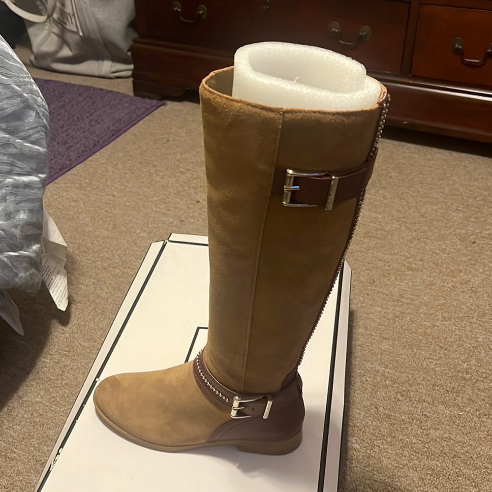 Alex Marie Chestnut size 8 1/2 boots